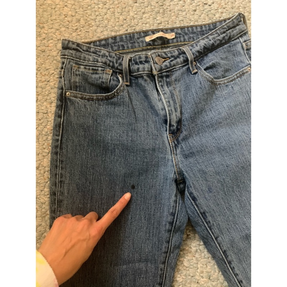 Blue jeans - Picture 4 of 5